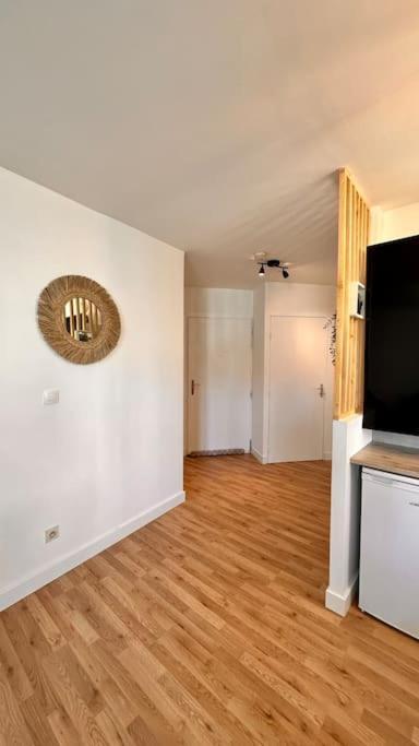 Villeurbanne • T2 Fraternite • Hostisy Εξωτερικό φωτογραφία